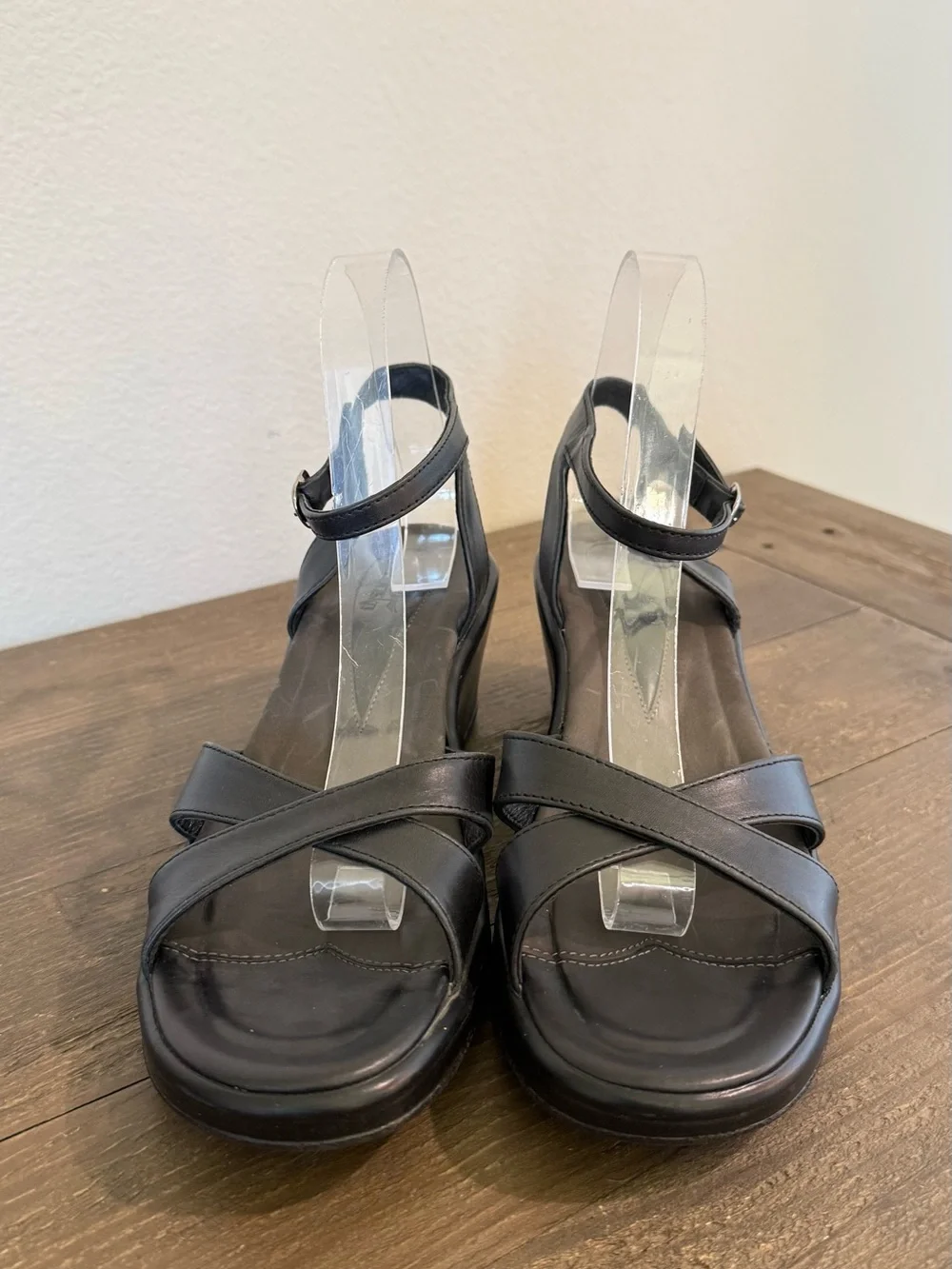 Dansko Black Leather Wedge Sandals Women’s EU 40 Ankle Strap